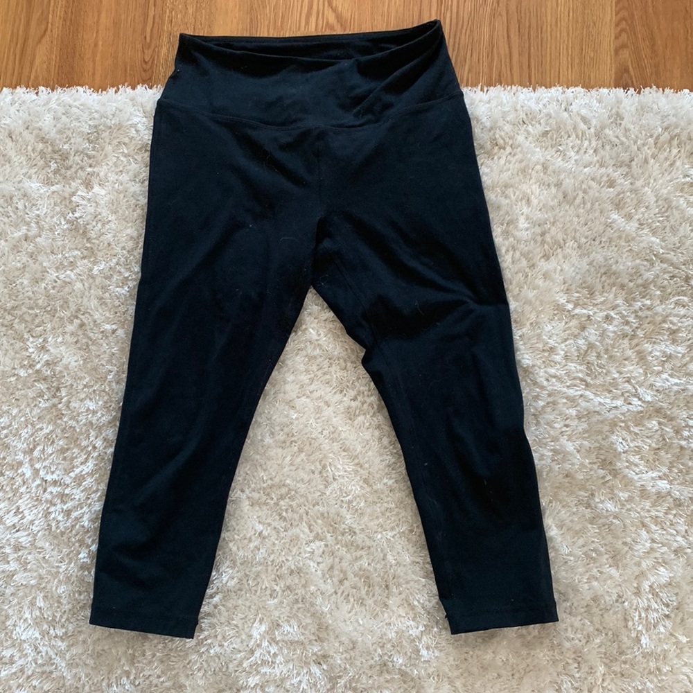 Zella Capri yoga pants